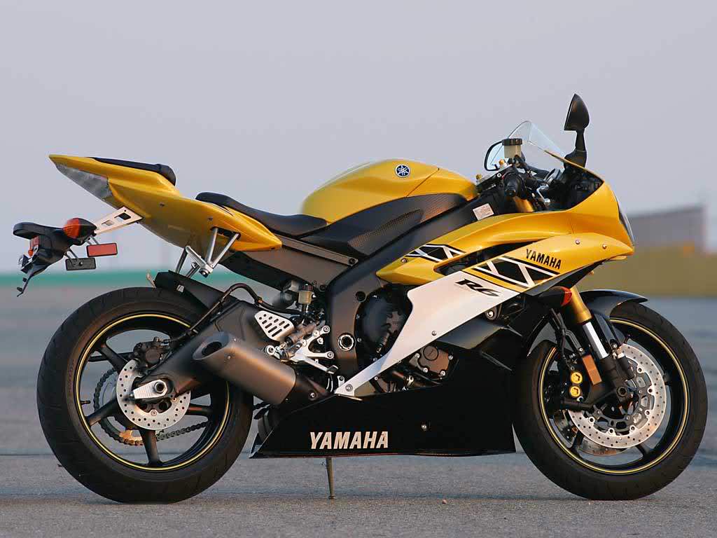 ... Honda Suzuki Yamaha and Kawasaki Heavy Bikes HD Wallpapers 2013-2014