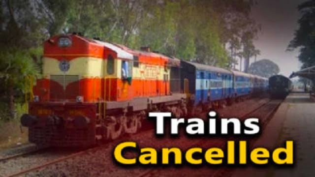 Train Cancelled: गर्मी में यात्रियों की परेशानी बढ़ी, फिर रद्द हुईं ये ट्रेनें 