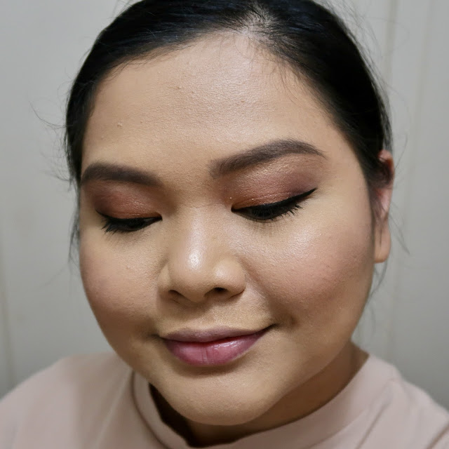 Charlotte Tilbury Luxury Palette in The Queen of Glow review: now I know why this is famous morena filipina beauty blog