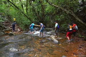 Kudremukh, water stream crossing