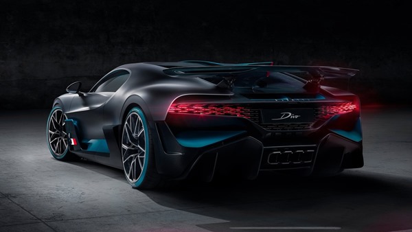 Bugatti-Divo-2019-1600-05