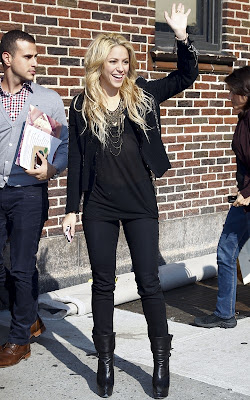 Shakira Visiting The Late Show Photos