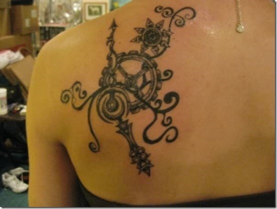 gothique_steampunk_arrire_de_lpaule_de_tatouage_pour_les_filles