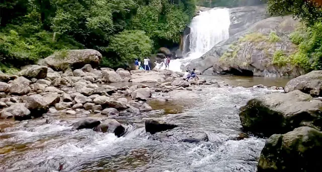 Lakkam Waterfalls Munnar