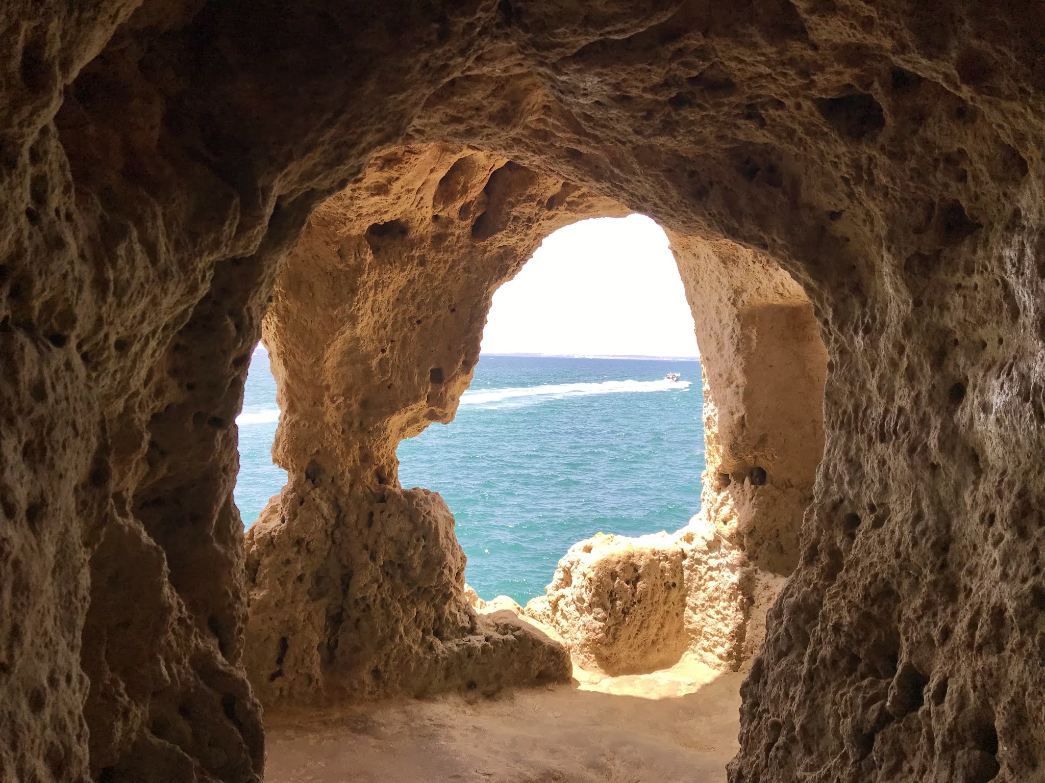 Gruta da Boneca, Algarve, Portugal, Carvoeiro, Algar Seco