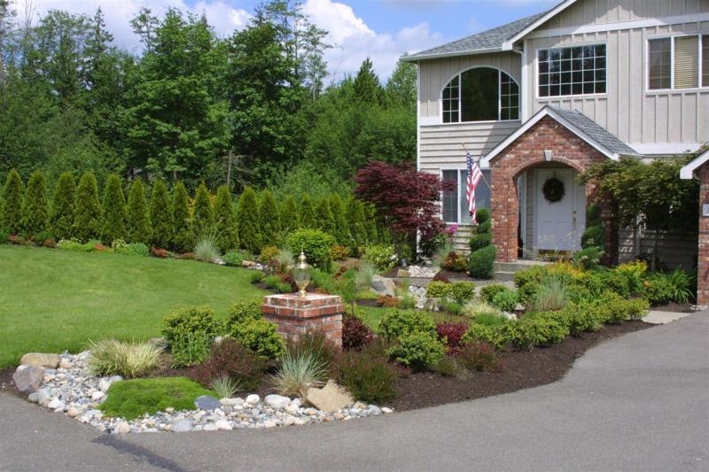 Luxury Home Gardens: Modern Residential Landscape architecture designs on Residential Garden Design
 id=14167