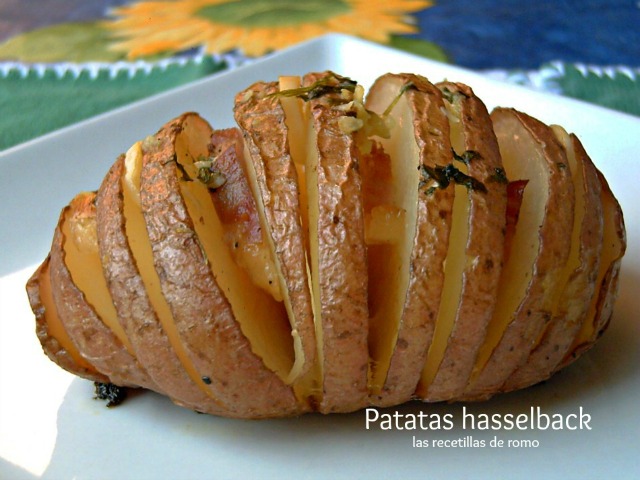 "Patatas hasselback"