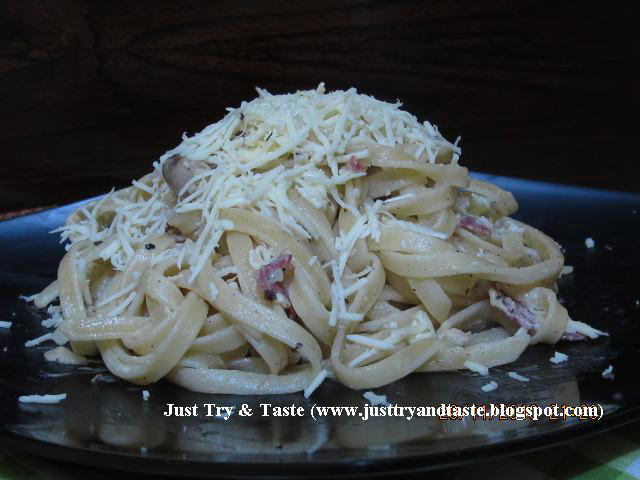 Resep Pasta dengan Jamur, Smoked Beef & Saus Putih  Just 