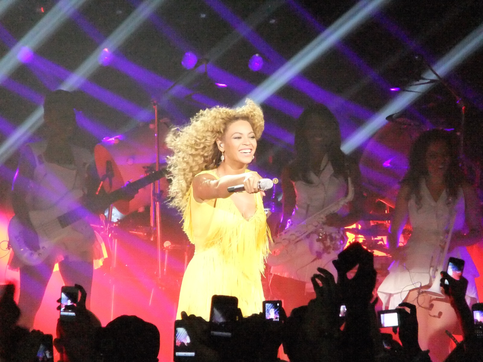 Beyonce performing at secret