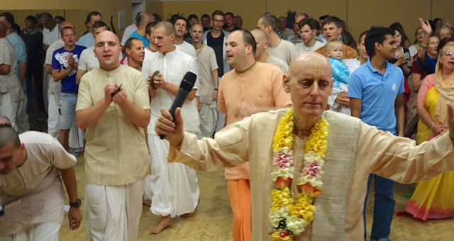 Sankarshan Das Ecstatic Transcendental Dancing in Kaunas