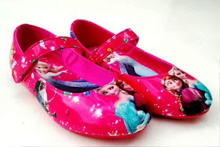 Model Sepatu Anak Perempuan Motif Frozen