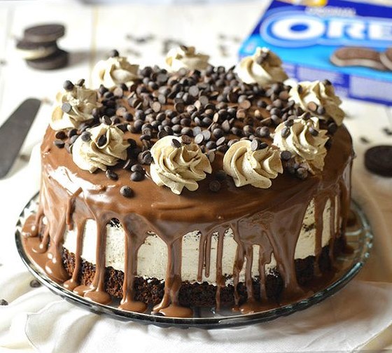 Oreo Cheesecake Chocolate Cake #Chocolate #Oreo