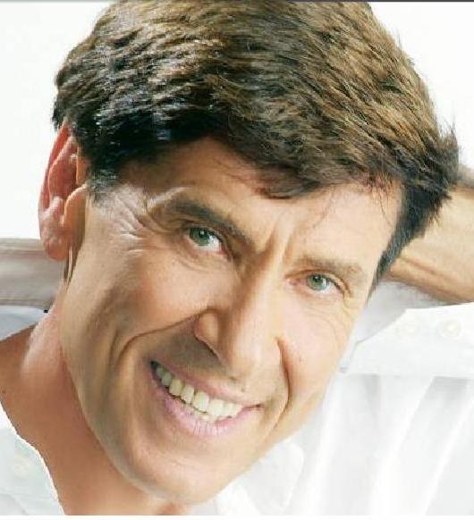 ExEurovision star Gianni Morandi will do a bis and host also Sanremo 2012