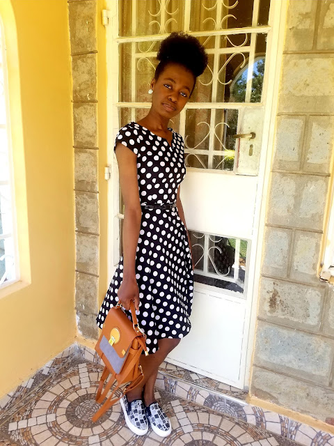 How To Wear A Polka Dots Dress With Slip-Ons