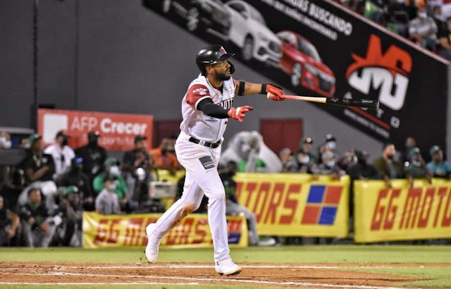 Gutiérrez pone a los Gigantes a un paso de la corona