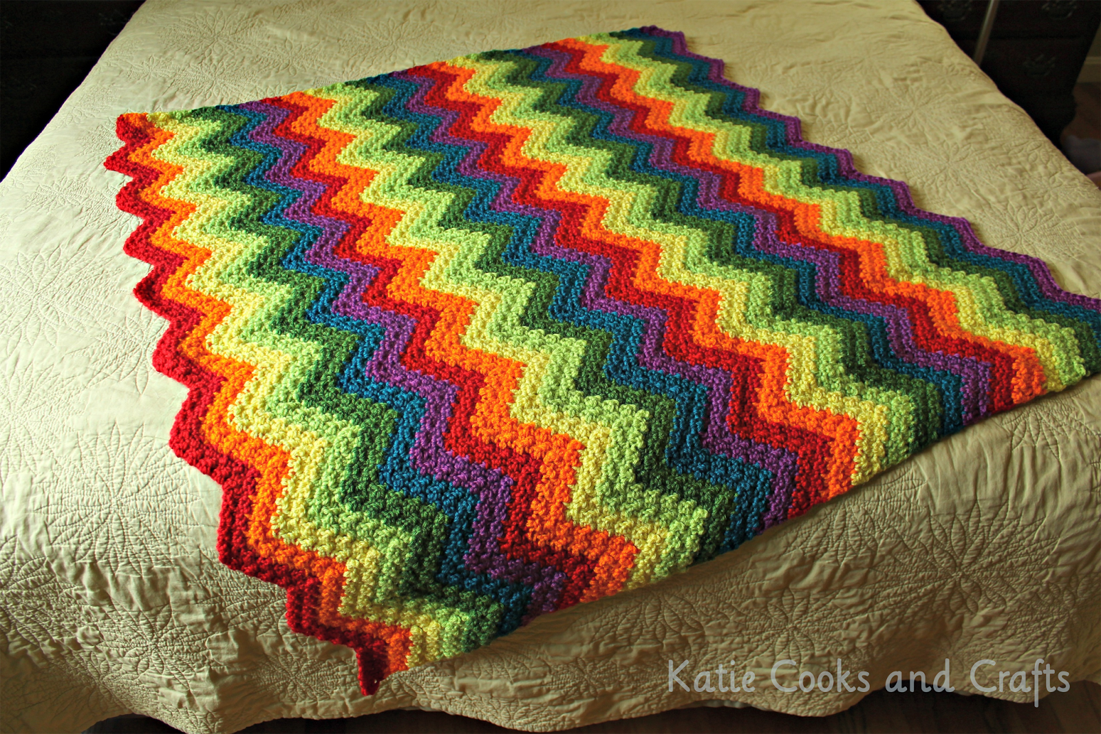 Download Katie Cooks and Crafts: Rumpled Ripple Rainbow Crochet Baby Afghan Pattern