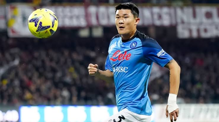 SPORTManchester United interested in Napoli defender Kim Min-jae