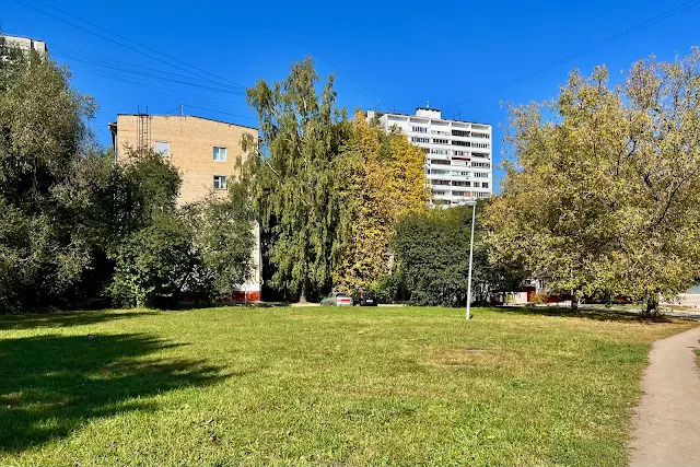 Харьковский проезд, дворы, жилой дом 1965 года постройки, жилой дом 1974 года постройки