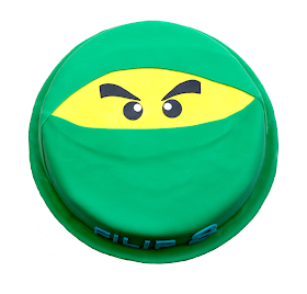 Lego Ninjago green cake top