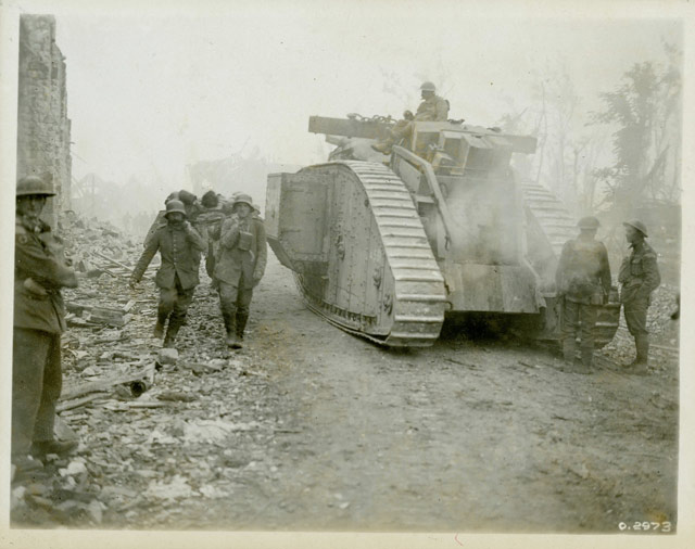 Canadian tank in 1918 worldwartwo.filminspector.com