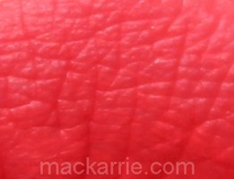 c_RedJadeRetroMatteLiquidLipcolourMAC1