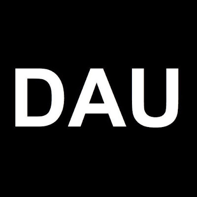 DAU vous emmène dans l'Union Soviétique, entre 1938 et 1968. Rendez-vous pour cela au Théâtre du Châtelet et au Théâtre de la Ville, sans oublier le centre Georges Pompidou, jusqu'au 17 février.