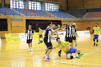 Partido entre el Club Balonmano Barakaldo y el Dominicos