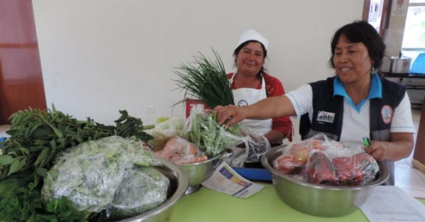 Qali Warma inició la entrega de alimentos frescos a 21 colegios para menús escolares en instituciones educativas de Huamanga - Ayacucho - www.qaliwarma.gob.pe