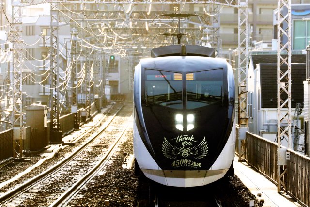 Tokyo Railway Labyrinth: Keisei Skyliner AE Series: Over 45 Million ...