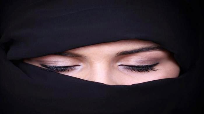 Agar Pria Tidak Tergoda, Restoran Arab Larang Masuk Perempuan Lajang