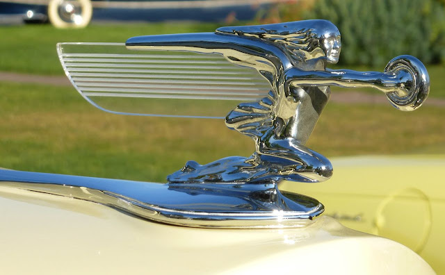 antique car hood ornament