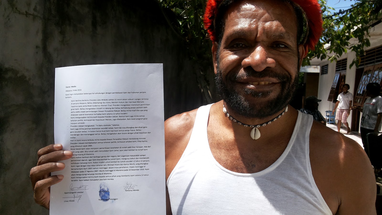 Andreas Harsono Perjuangan Seorang Pegawai Negeri Papua