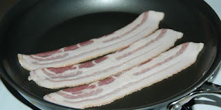 Three Ways To Cook Bacon And How to Get Rid Of Cooking Oil Waste