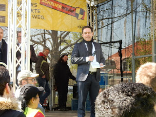 https://www.antenneduesseldorf.de/nachrichten/taxi-fahrer-protestieren-vor-dem-landtag-scheuers-eckpunkte-muessen-weg_52155.html