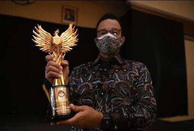 GOOD JOB! Anies Borong 2 Penghargaan Sekaligus, Buzzerp dan Cebong Makin Kejang dan Kelelep Wanheart