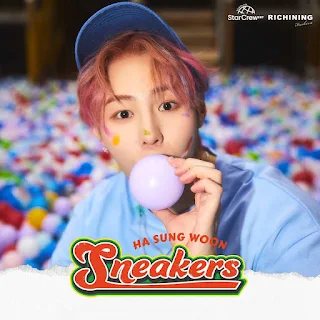 HA SUNG WOON Sneakers