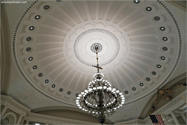 Bajo la Cúpula del Massachusetts State House 