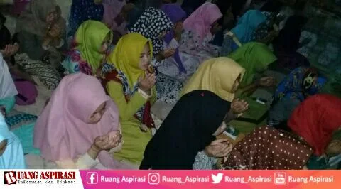 Hadapi Simulasi UNBK, Siswi MTs dan MA Nurul Huda Gelar Istighasah