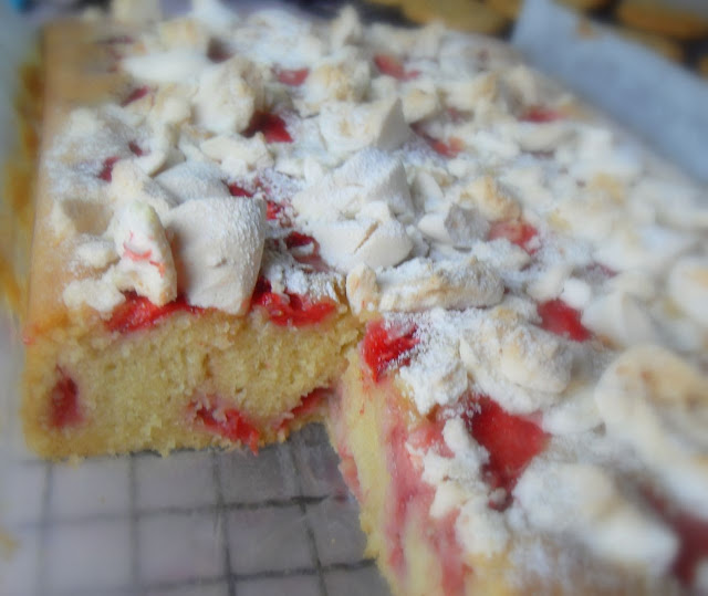 Eton Mess Cake