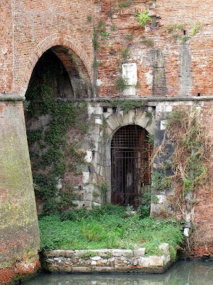 Porta del Duca, Fortezza Vecchia