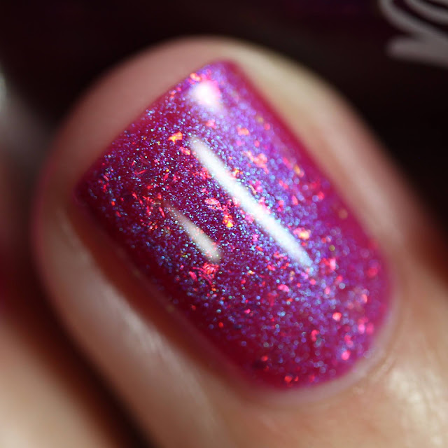 KBShimmer Foreseeable Fuchsia swatch