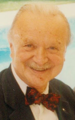Szabolcs de Vajay (Budapest, 9 de octubre 1921 - Vevey, 6 de julio de 2010​) fue un historiador húngaro especializado en genealogía.