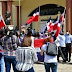 Exdiputado y pastor evangélico encabeza protesta frente a Palacio Nacional por uso de bandera LGBT