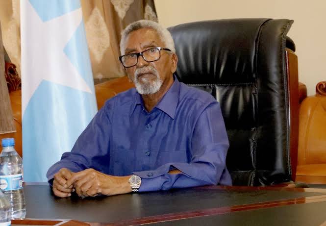  Abdi Hashi strongly opposes a letter from Farmajo's office