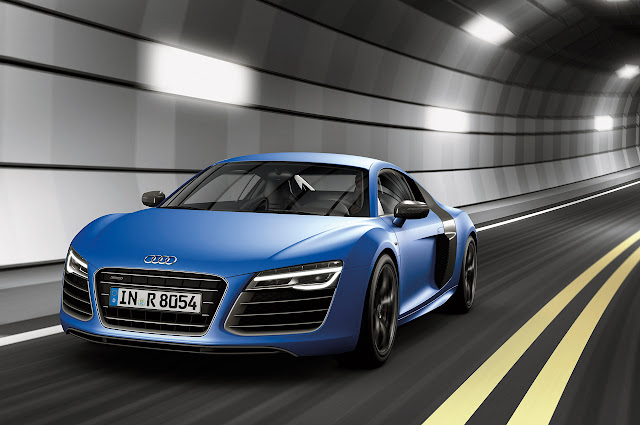 2013 AUDI R8 4.2-liter V-8 coupe-2013 AUDI R8 5.2-liter V-10 Spyder-wallpapers-hydro-carbons.blogspot.com/search/label/Audi