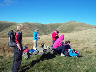 Cairn west of Ellistoun Hill, around NS922992