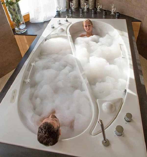  Desain  Kamar  Mandi  Dengan Bathtub Ganda Untuk Saat Saat 