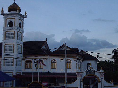 Pelancongan Terengganu: Masjid Hiliran Atau Masjid Haji 