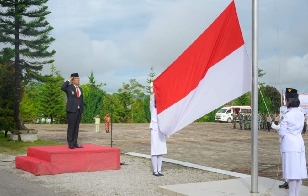 Bupati Dosmar Banjarnahor Inspektur Upacara Peringatan Hari Sumpah Pemuda Ke 94