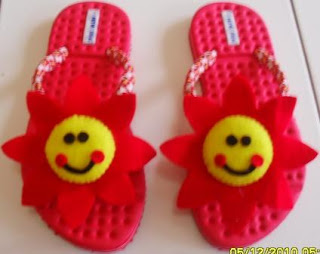 Sandal Boneka lucu